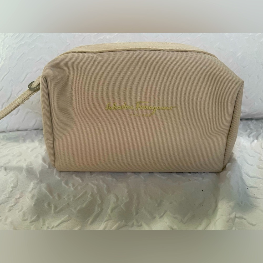 Salvatore Ferragamo Perfumes/Toiletry Bag With Goodies